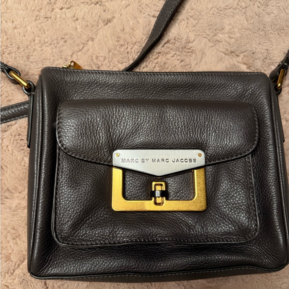 Marc by Marc Jacobs Bianca Jane On A Leash crossbody bag.